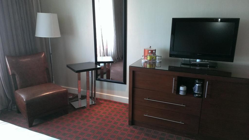 وسط ليديارد Great Cedar Hotel At Foxwoods الغرفة الصورة